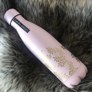 NEW ✨ Laura Ashley HOT ☀️ COLD 🥶 water bottle